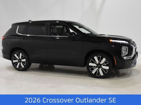 New 2026 Mitsubishi Outlander SE image 3