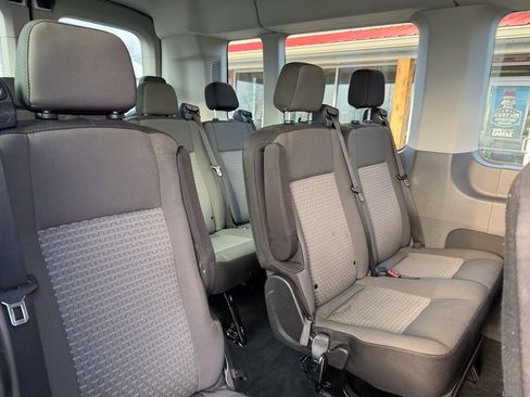 Used 2022 Ford Transit 350 XLT image 19