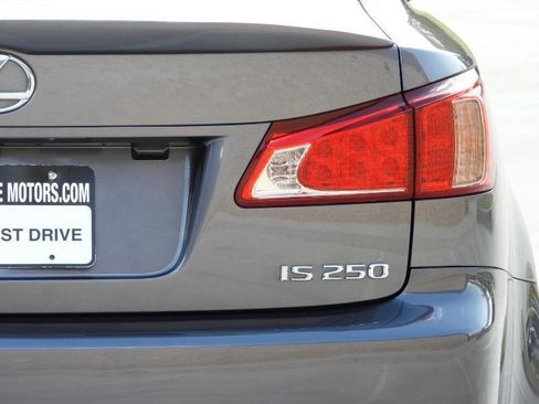 Used 2012 Lexus IS 250 w/ Premium Pkg Value Edition image 21