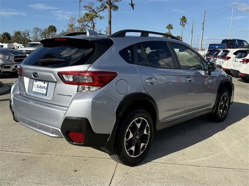 Used 2020 Subaru Crosstrek 2.0i Premium w/ Moonroof Package 2 image 5