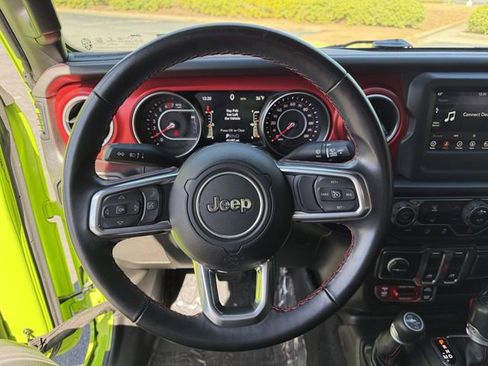 Used 2021 Jeep Wrangler Rubicon AWD/4WD image 14