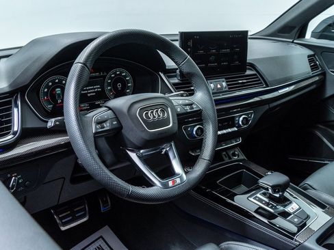 Used 2025 Audi SQ5 Premium Plus w/ Premium Plus Package image 13