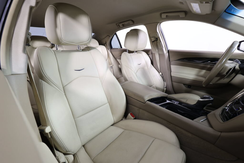 Used 2014 Cadillac CTS Luxury RWD image 24