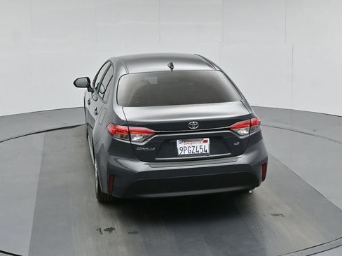 Used 2024 Toyota Corolla LE image 40