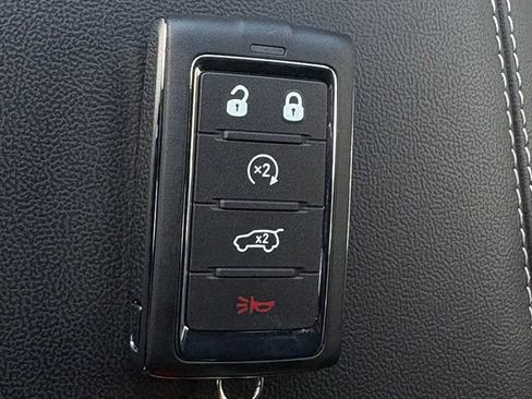 New 2026 Jeep Grand Cherokee L 2WD image 30
