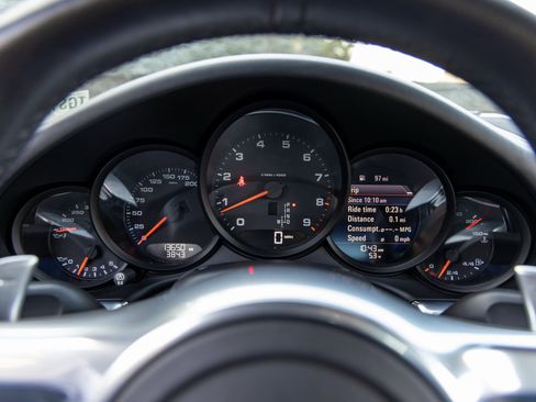 Used 2016 Porsche 911 Carrera image 31