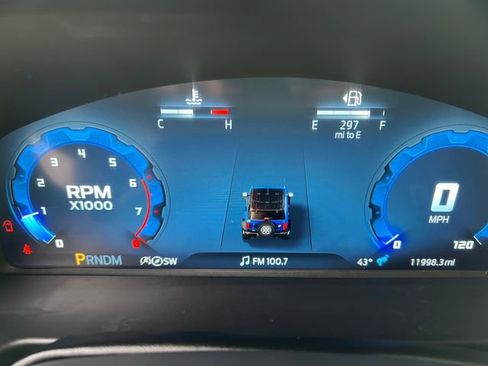 Used 2025 Ford Bronco Outer Banks image 21