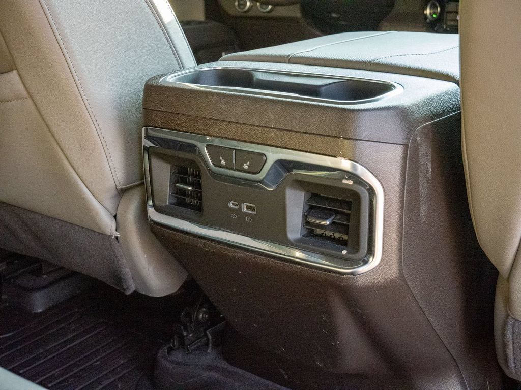 Used 2025 GMC Sierra 1500 SLT w/ SLT Premium Package AWD/4WD image 26