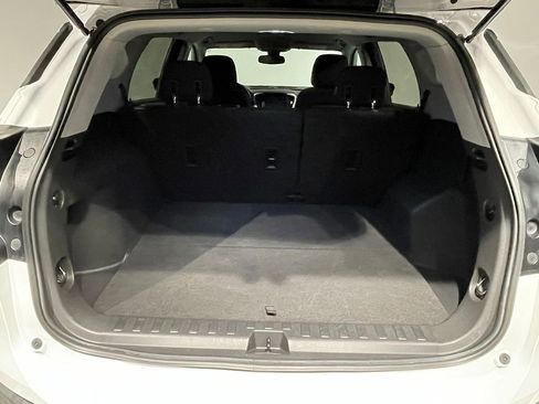 Used 2020 GMC Terrain SLE w/ Driver Convenience Package FWD image 5