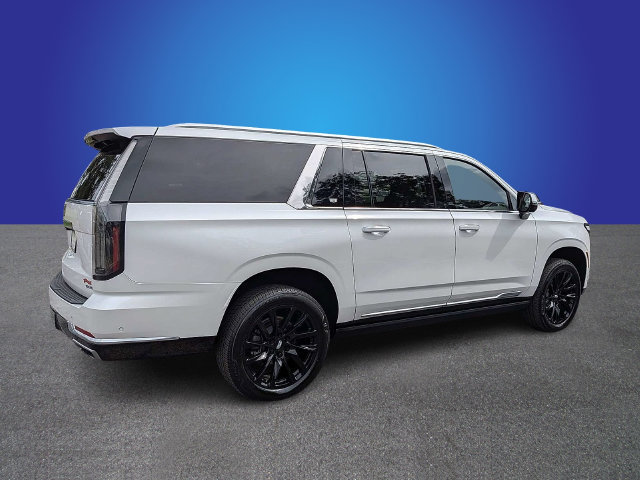 Used 2025 Cadillac Escalade ESV Premium Luxury w/ Touring Package AWD/4WD image 5