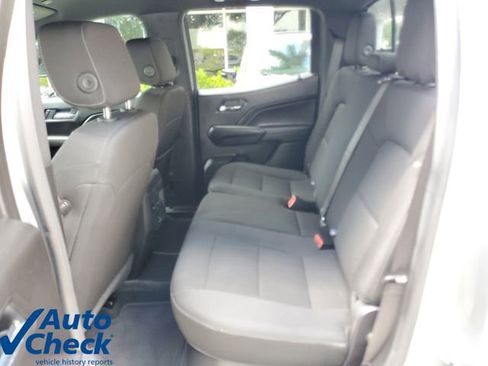 Used 2025 Chevrolet Colorado LT RWD image 11