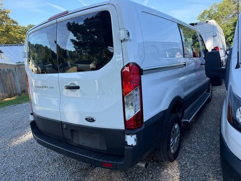 Used 2025 Ford Transit 250 Low Roof w/ Exterior Upgrade Package RWD image 2