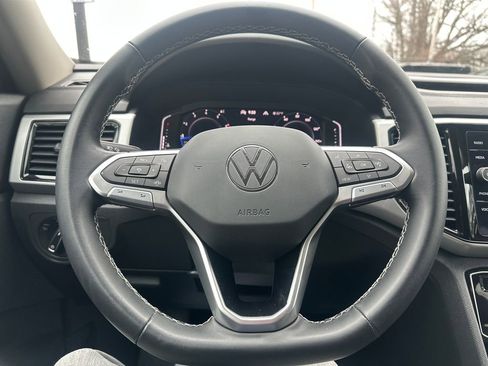 Used 2023 Volkswagen Atlas SE image 7