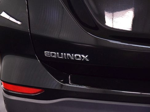 Used 2024 Chevrolet Equinox LT w/ LPO, Floor Liner Package image 11