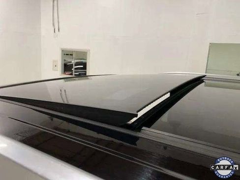 Used 2023 GMC Yukon XL Denali image 89