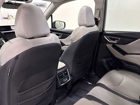 Used 2020 Subaru Forester Premium image 27