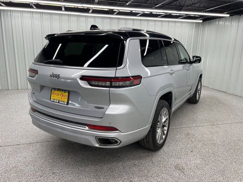 Used 2022 Jeep Grand Cherokee L Summit w/ Advanced Protech Group IV image 6