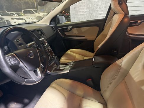 Used 2012 Volvo S60 T6 image 6