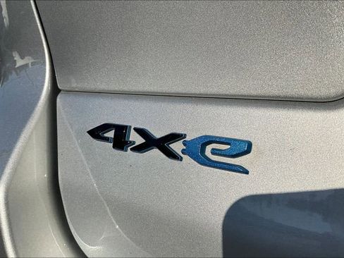 Used 2022 Jeep Grand Cherokee Trailhawk w/ Advanced Protech Group II image 25