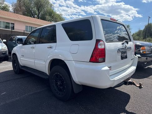 Used 2007 Toyota 4Runner SR5 image 10