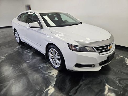 Used 2016 Chevrolet Impala LT w/ Convenience Package FWD image 15
