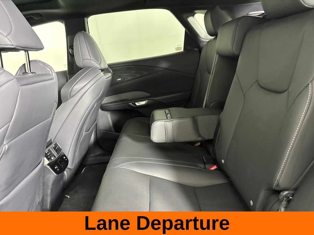 Used 2024 Lexus RX 350 F Sport w/ Convenience Package AWD/4WD image 22