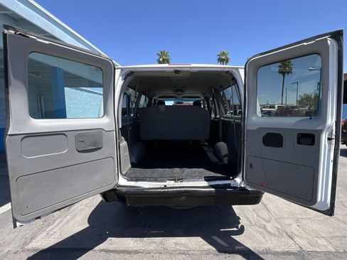 Used 2011 Ford E-150 and Econoline 150 Wagon w/ Interior Upgrade Pkg image 5