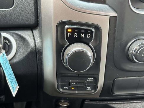 Used 2016 RAM 1500 Classic SLT image 25