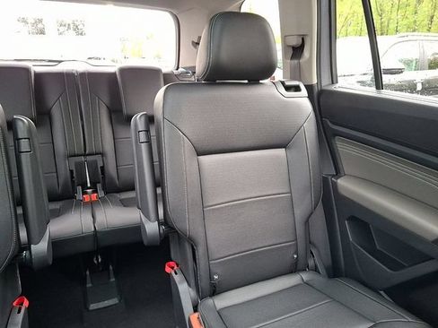 Certified 2022 Volkswagen Atlas SE w/ Panoramic Sunroof Package AWD/4WD image 20