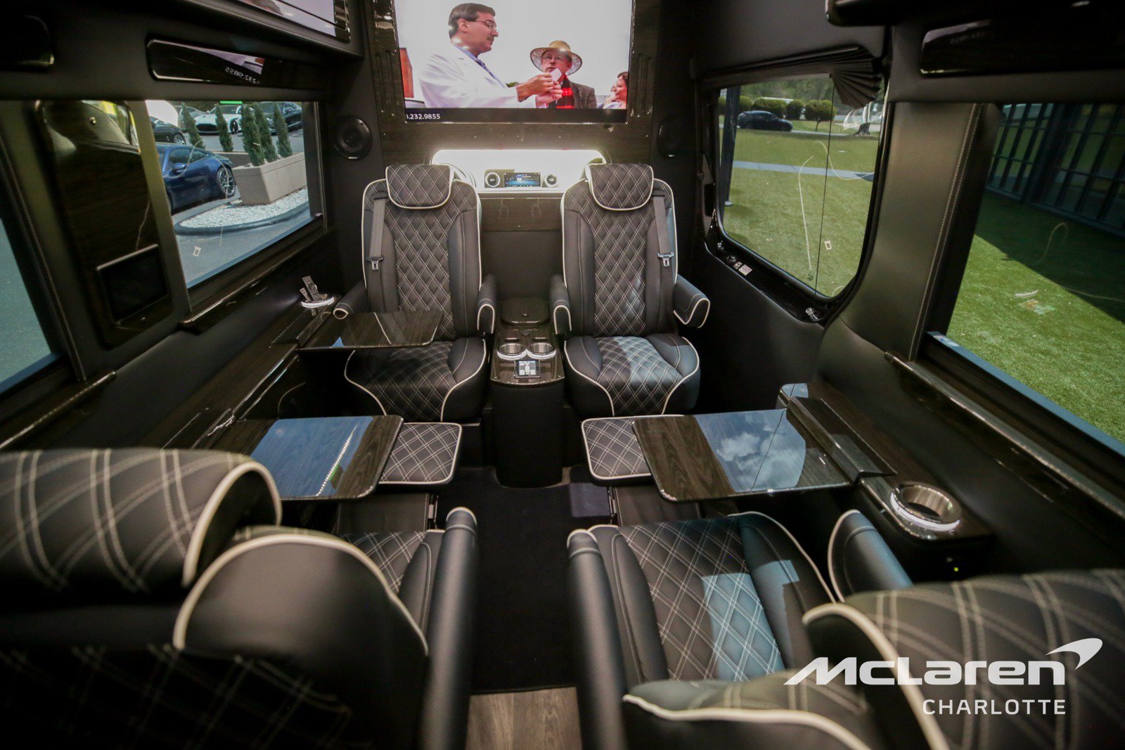 Used 2024 Mercedes-Benz Sprinter 3500 image 18