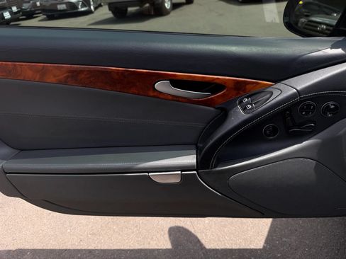 Used 2005 Mercedes-Benz SL 65 AMG image 44