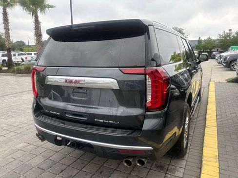 Used 2022 GMC Yukon XL Denali RWD image 5