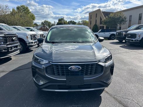 Used 2023 Ford Escape Active image 2