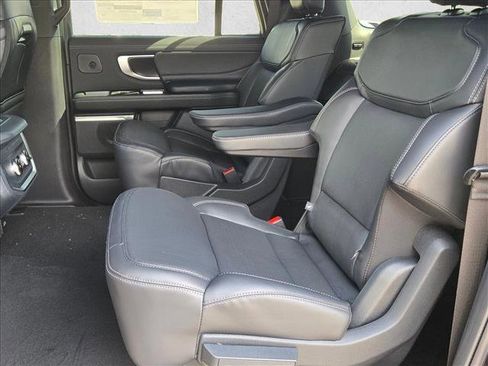 New 2026 Ford Expedition Max Platinum AWD/4WD image 16