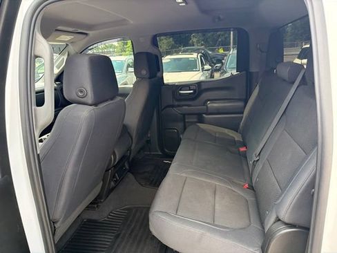 Used 2019 Chevrolet Silverado 1500 Custom Trail Boss w/ Custom Convenience Package AWD/4WD image 17