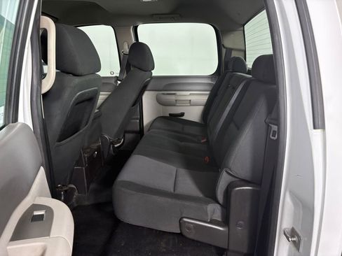 Used 2013 Chevrolet Silverado 3500 W/T image 26