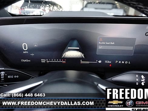 Used 2025 Buick Enclave Preferred image 15