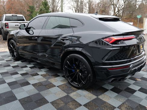 Used 2021 Lamborghini Urus image 72