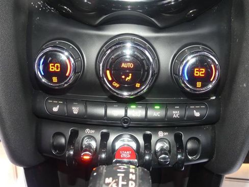 Used 2016 MINI Cooper S image 33