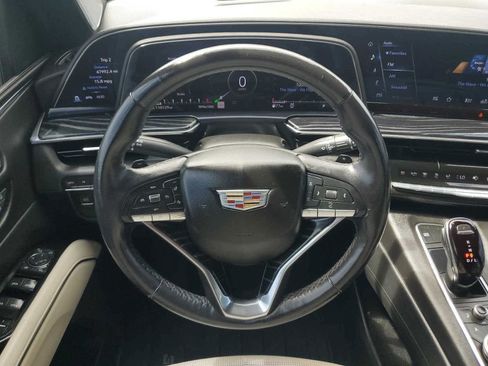 Used 2022 Cadillac Escalade Sport w/ Touring Package AWD/4WD image 11
