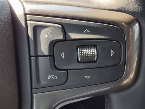 Used 2025 Chevrolet Silverado 2500 ZR2 w/ Technology Package AWD/4WD image 14