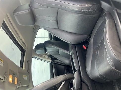 Used 2017 Honda Civic EX-L image 10