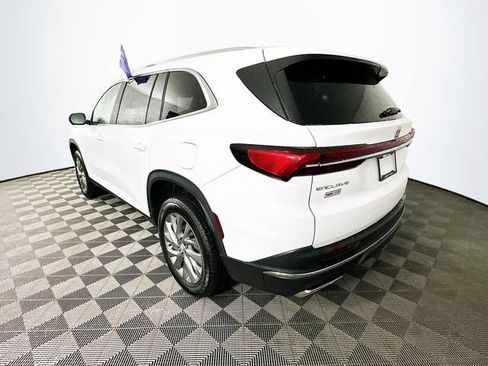 Used 2026 Buick Enclave Preferred FWD image 9
