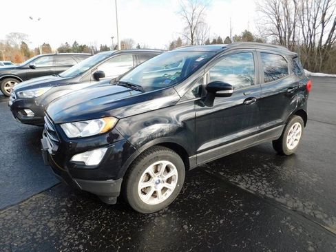 Used 2021 Ford EcoSport SE image 3