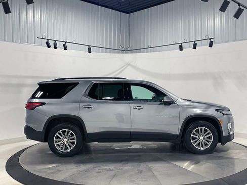 Used 2023 Chevrolet Traverse LT AWD/4WD image 10