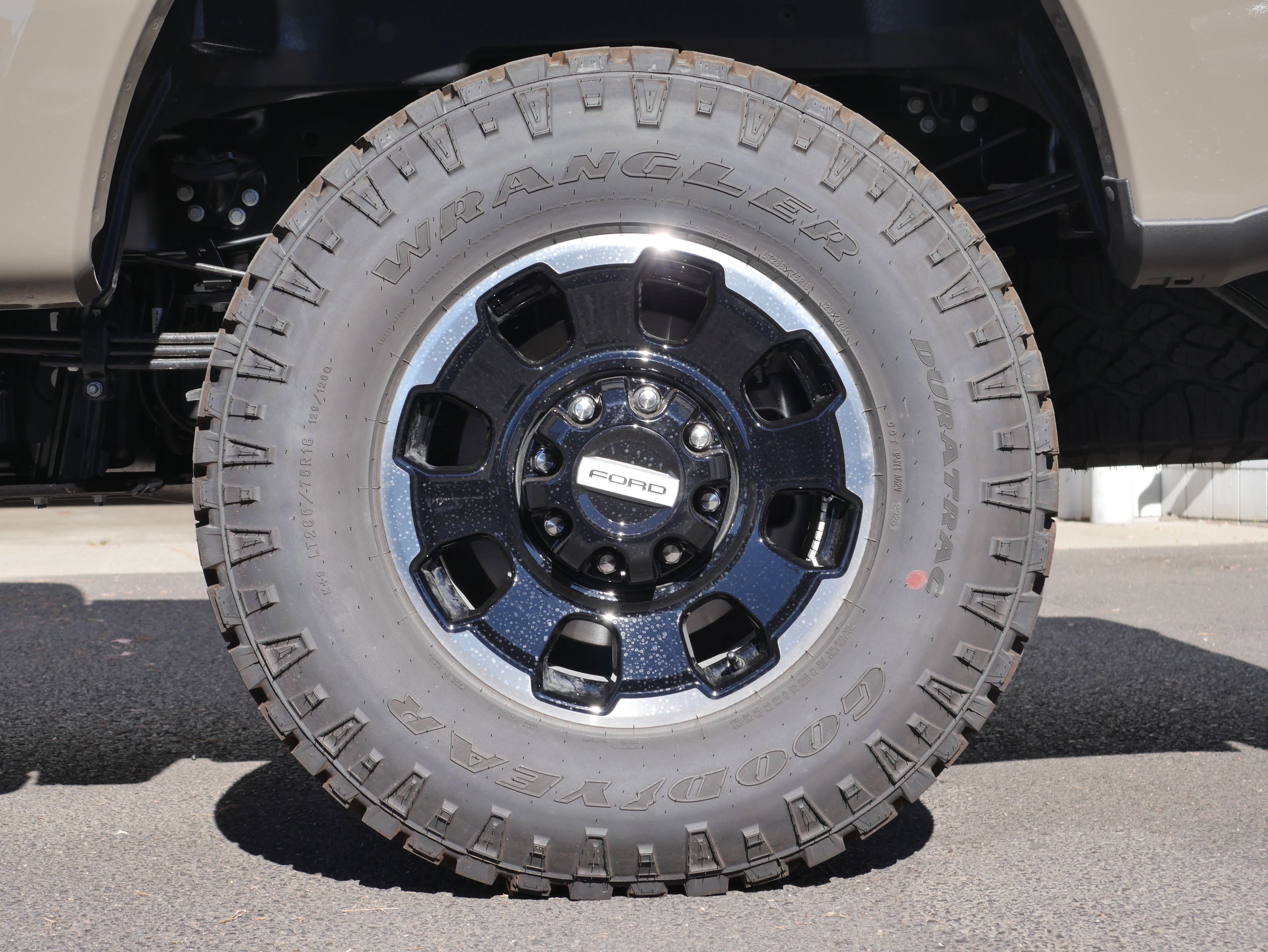 New 2027 Ford F350 Lariat w/ Tremor Off-Road Package AWD/4WD image 23