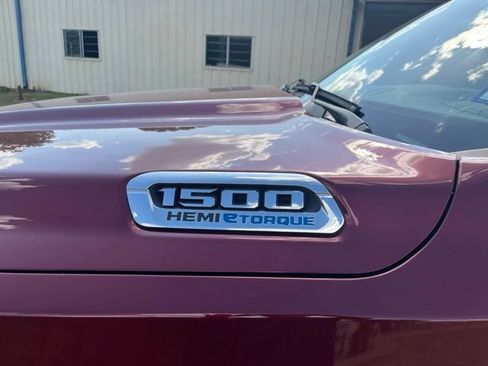 Used 2023 RAM 1500 Laramie AWD/4WD image 11