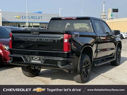 Used 2024 Chevrolet Silverado 1500 Custom Trail Boss w/ LPO, Dark Essentials Package AWD/4WD image 6