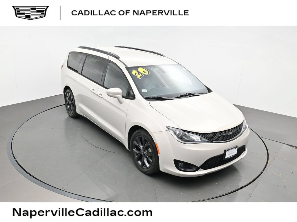 Used 2020 Chrysler Pacifica Touring-L w/ S Appearance Package FWD image 1