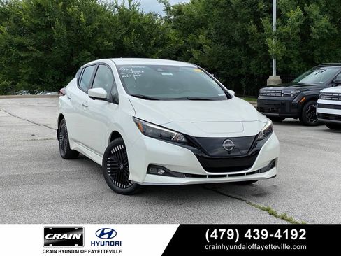 Used 2023 Nissan Leaf SV Plus FWD image 1
